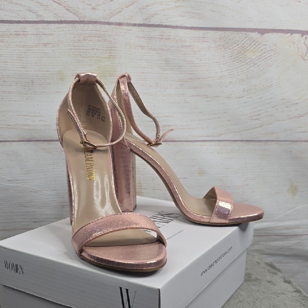 Dream Pairs Pink Shiny Chunky Heels with Ankle Strap Sz 5.5 NWB